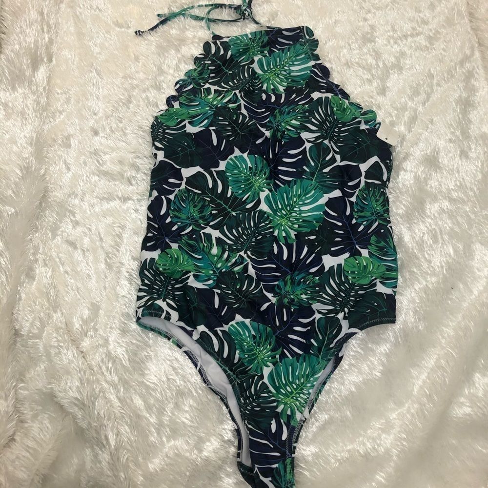 marinavida tropical scallop high neck swimsuit M